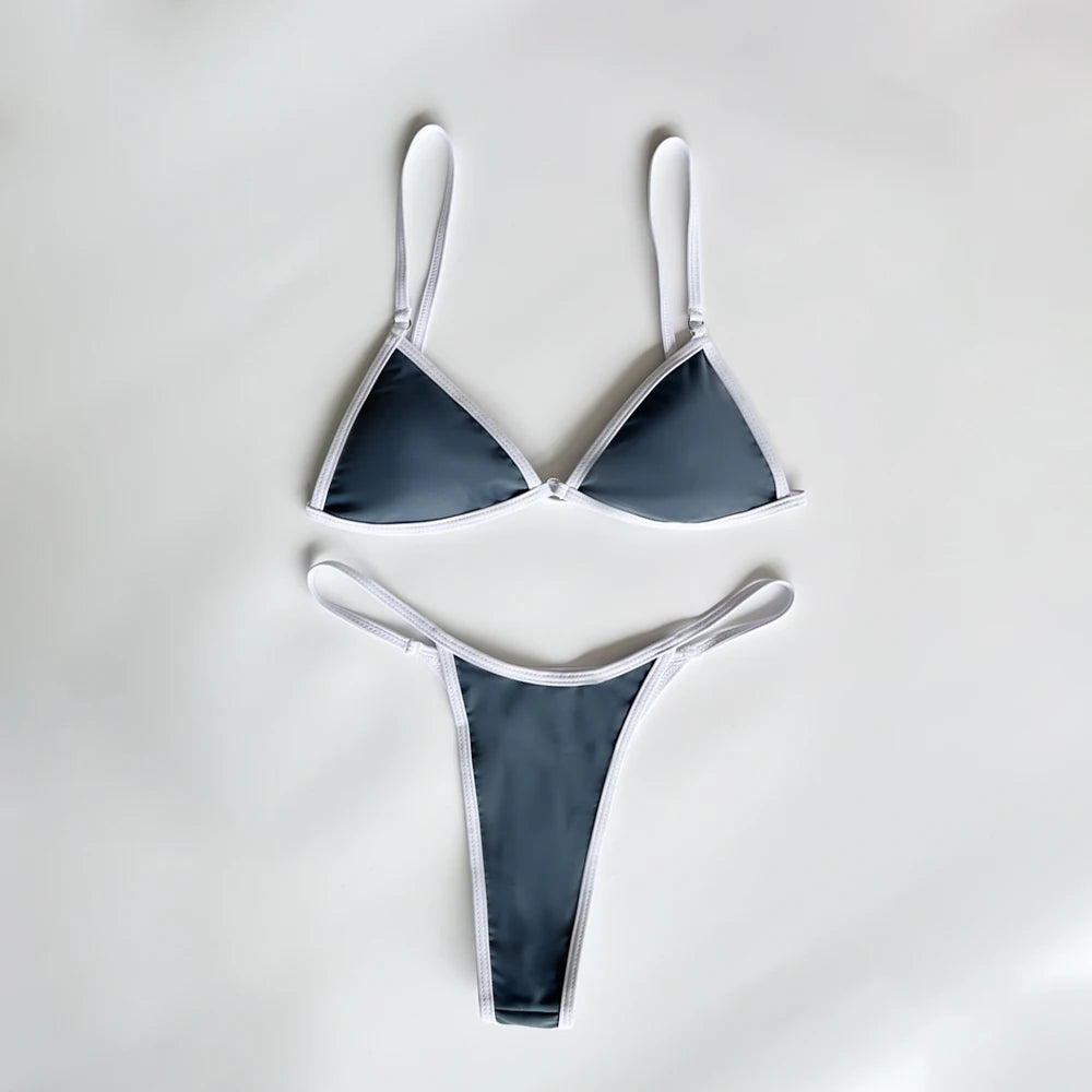 DEIA BLAUW